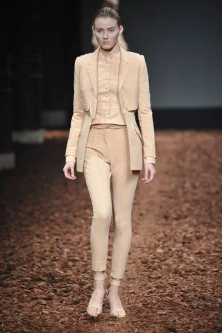 Look 17